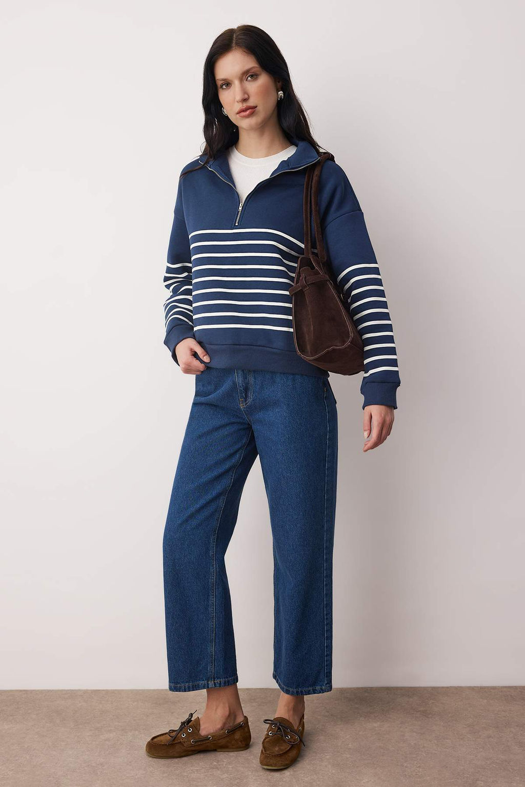 Lacivert Cizgili Oversize/Genis Kal?p Fermuarl? Kal?n Ici Polarl? Orme Sweatshirt TWOAW26SW00044