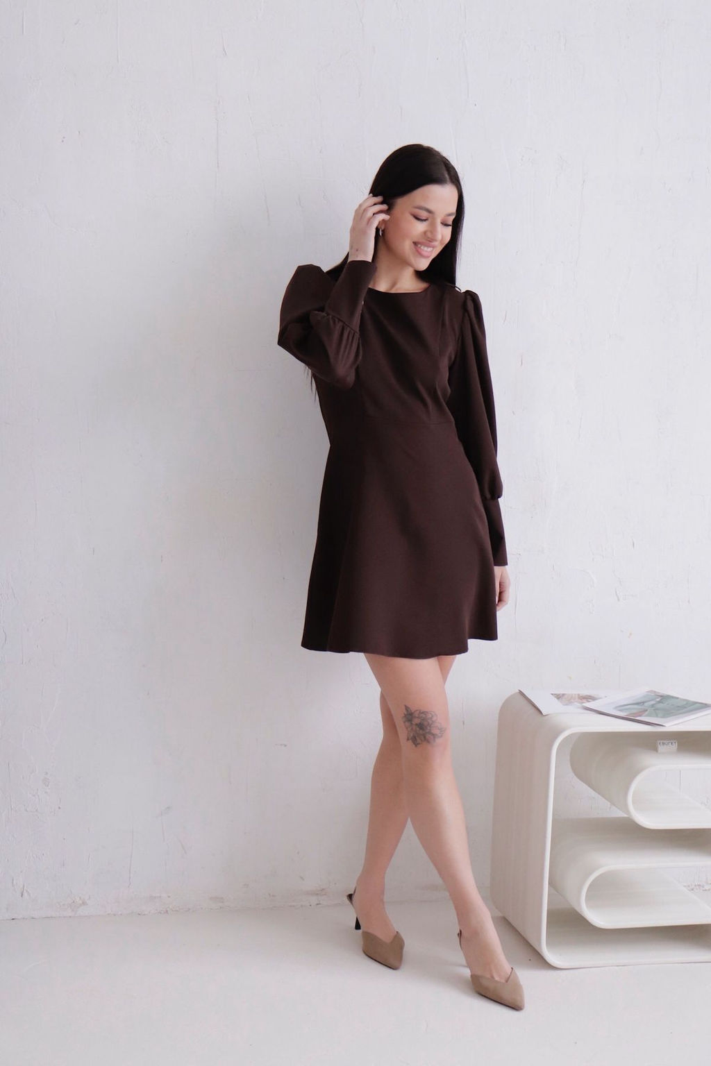 Платье с высокими манжетами тёмно-коричневое - Martichelli фото 4
