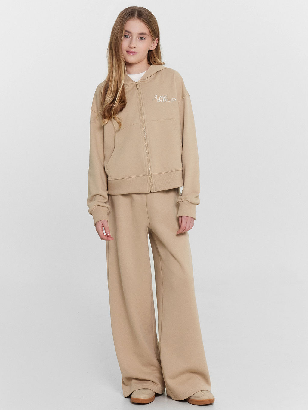 Толстовка для девочек бежевая Always recovered - Mark formelle фото 3