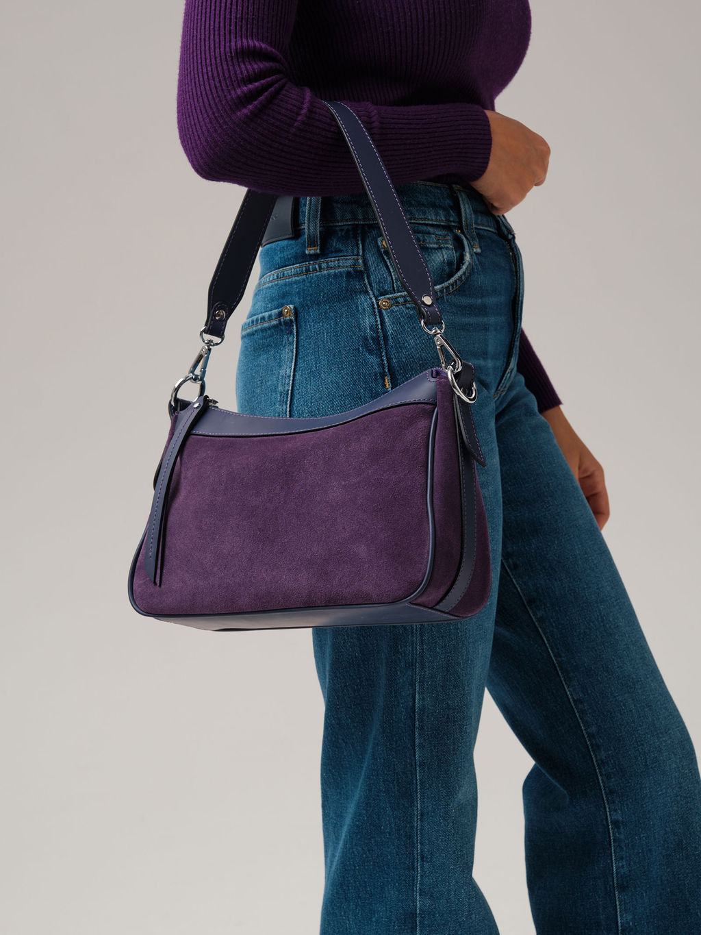 Сумка Azaro 30609 фиолетовый цветок