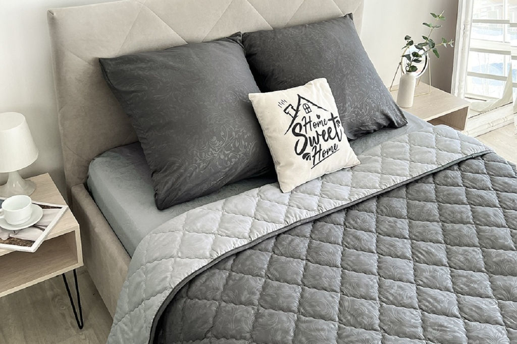 Комплект постельного белья с одеялом New Style КМ-003 графит-серый