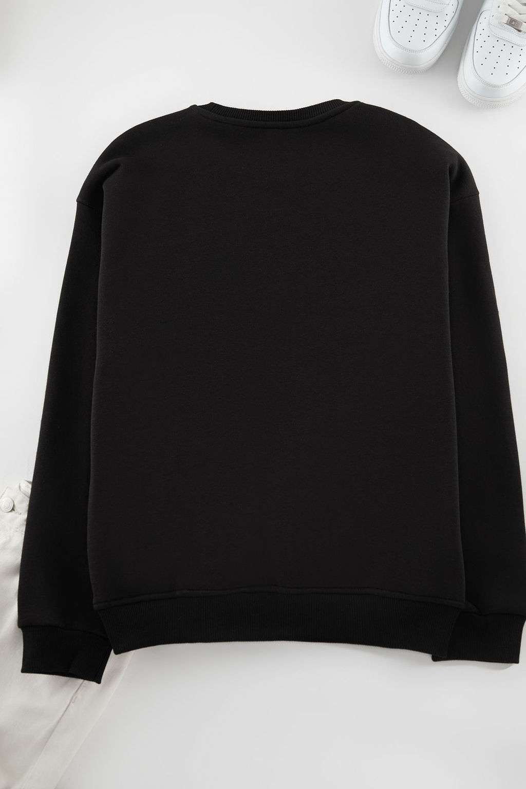 Siyah Oversize/Genis Kesim Pamuklu Basic Ici Polarl? Kal?n Sweatshirt TMNAW25SW00011