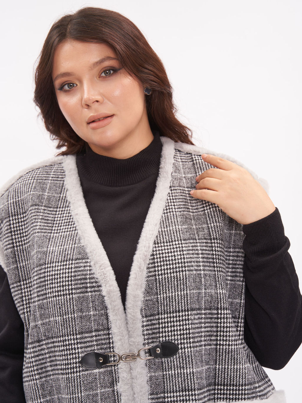 Жилет меховой GL05023SQU23 - Артесса фото 9