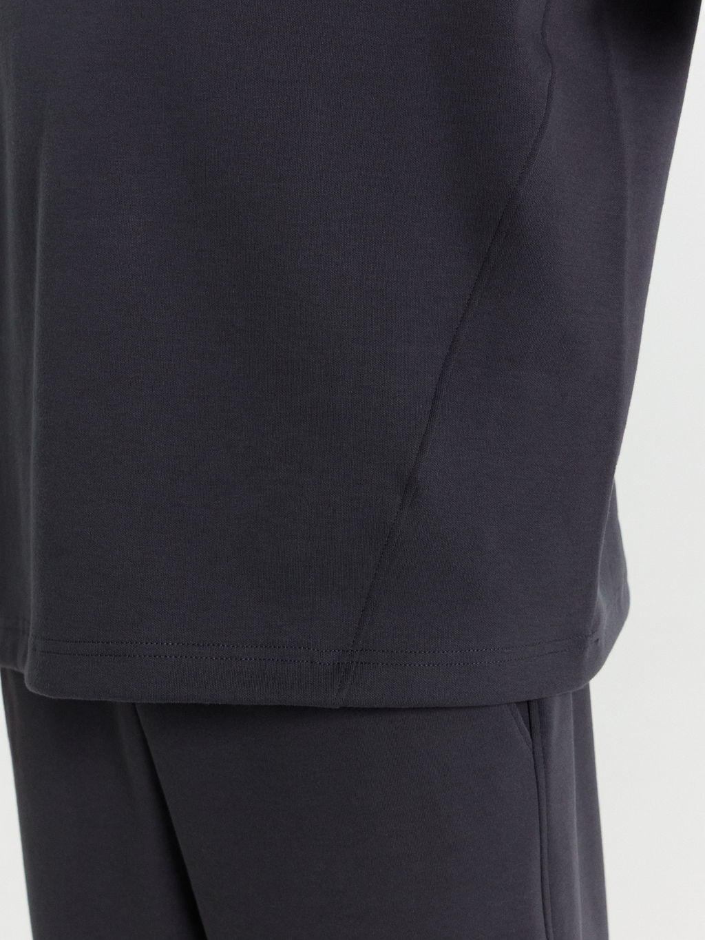 Комплект мужской серый: джемпер и брюки