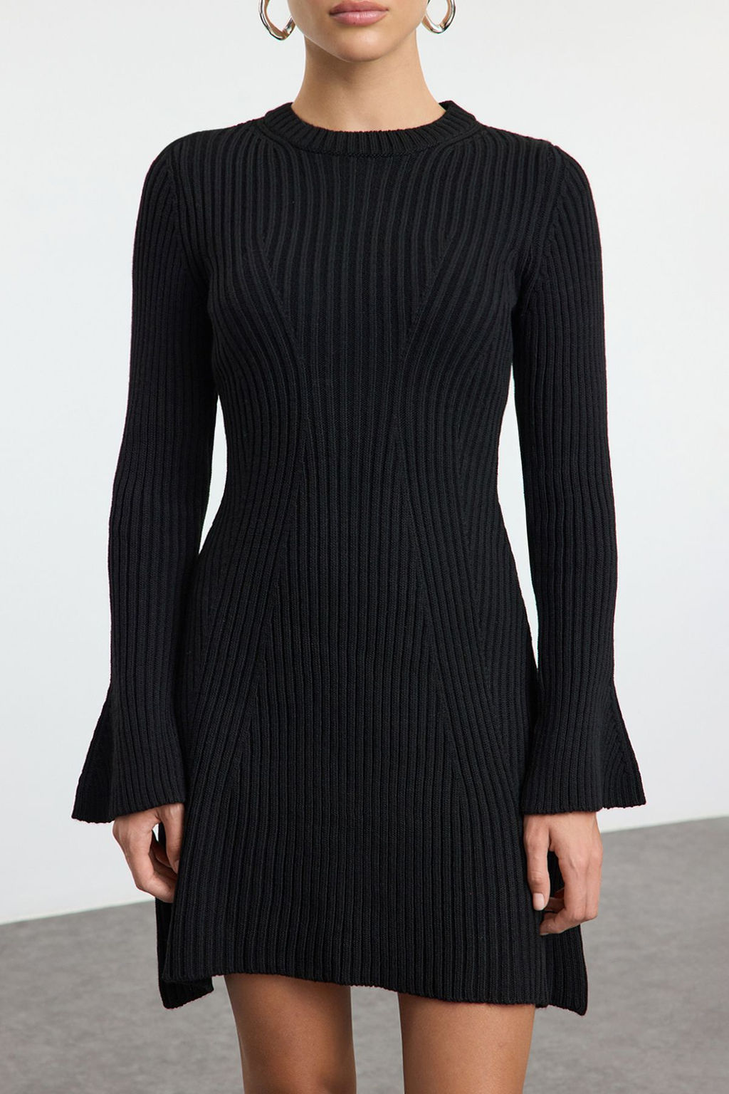 TRENDYOLMILLA Antrasit Mini Triko A-Line Formda Elbise TWOAW25EL00030 фото 24