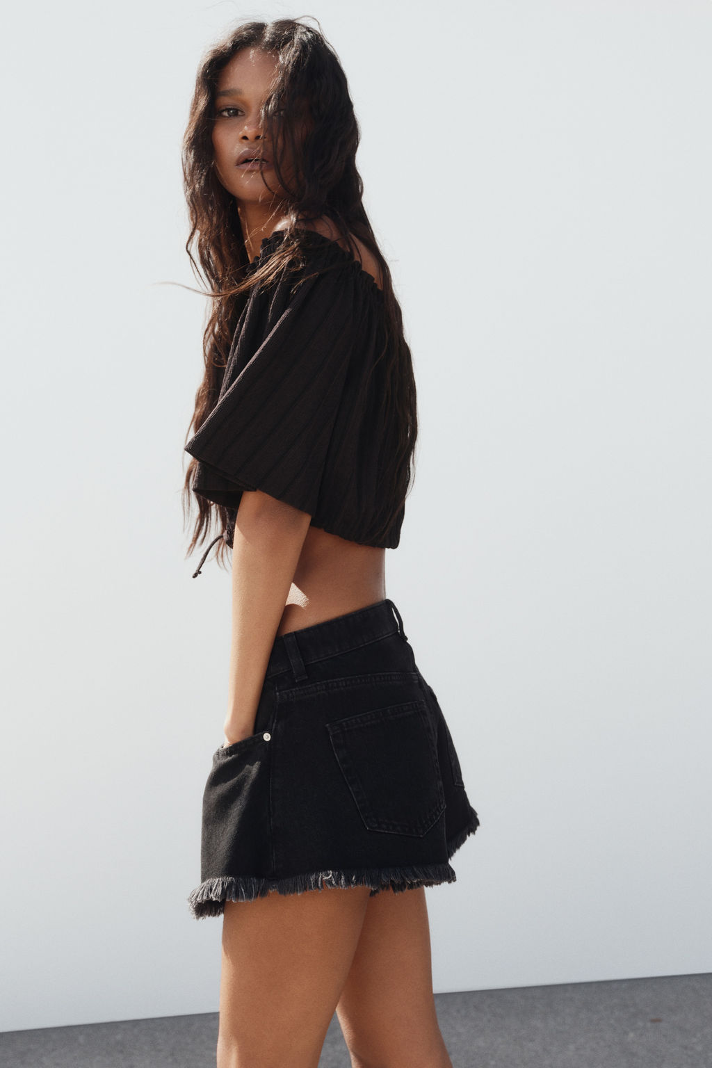 Top off-the-shoulder con efecto arrugado - H&m фото 5