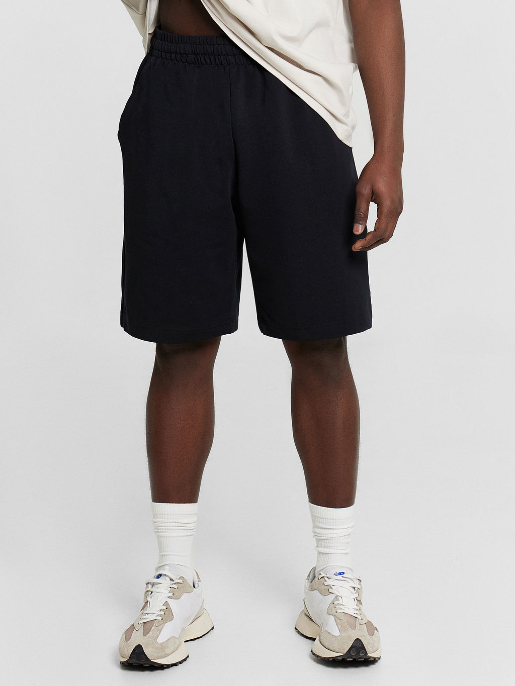 Шорты мужские в черном цвете