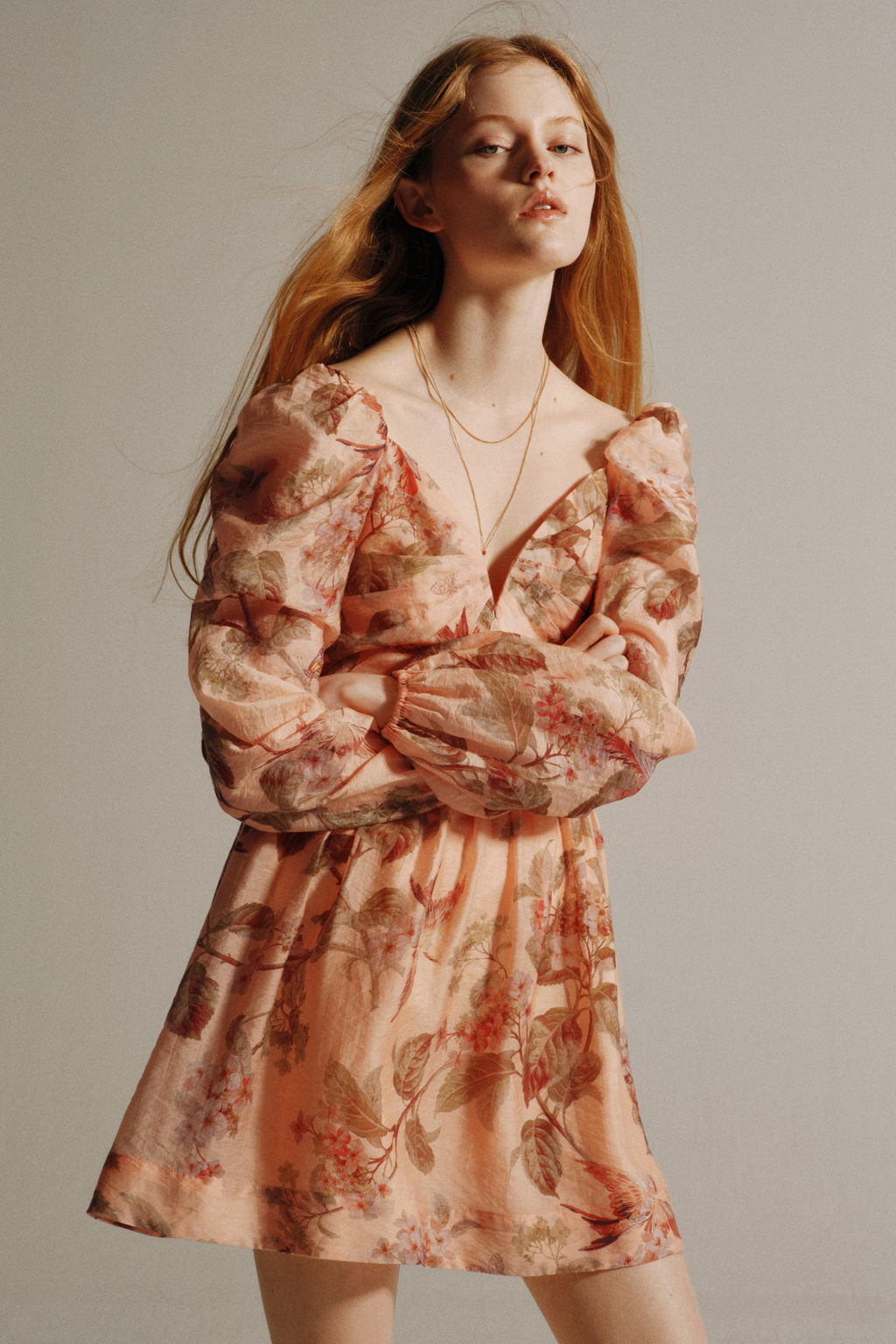 Vestido de manga abullonada con lazada - H&m фото 3