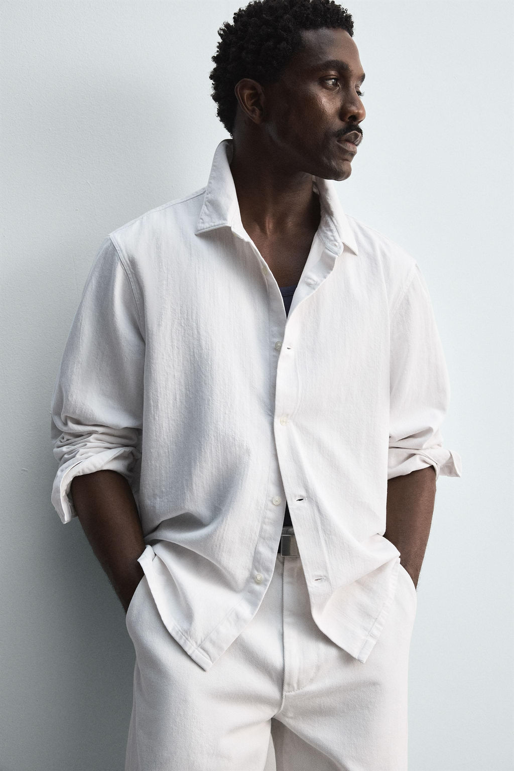 LIGHTWEIGHT DENIM SHIRT LIMITED EDITION - Zara фото 5