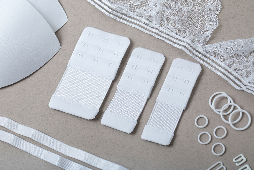 Застежка BLITZ ZBU38-32 для увеличения объема полиэстер 38 мм 20 шт белый