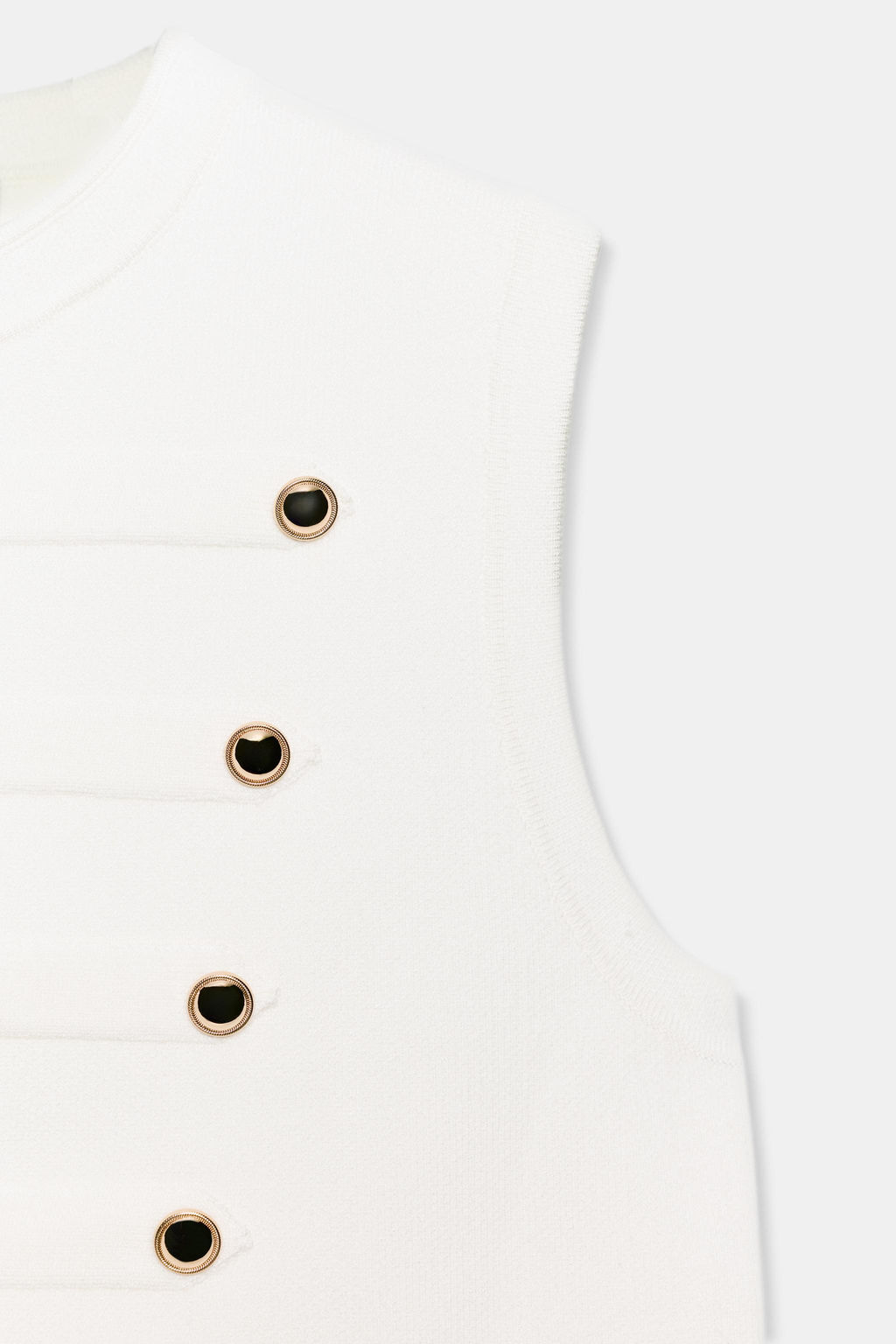 TOP CHALECO BOTONES / Blanco