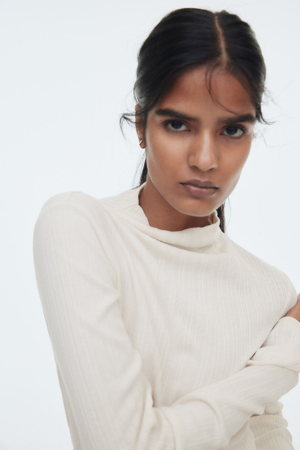 Top de canal? con cuello perkins - H&m фото 4