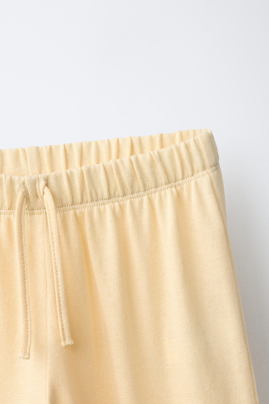 CONJUNTO CAMISETA Y PANTAL?N WIDE LEG LISOS / Amarillo - Zara фото 8