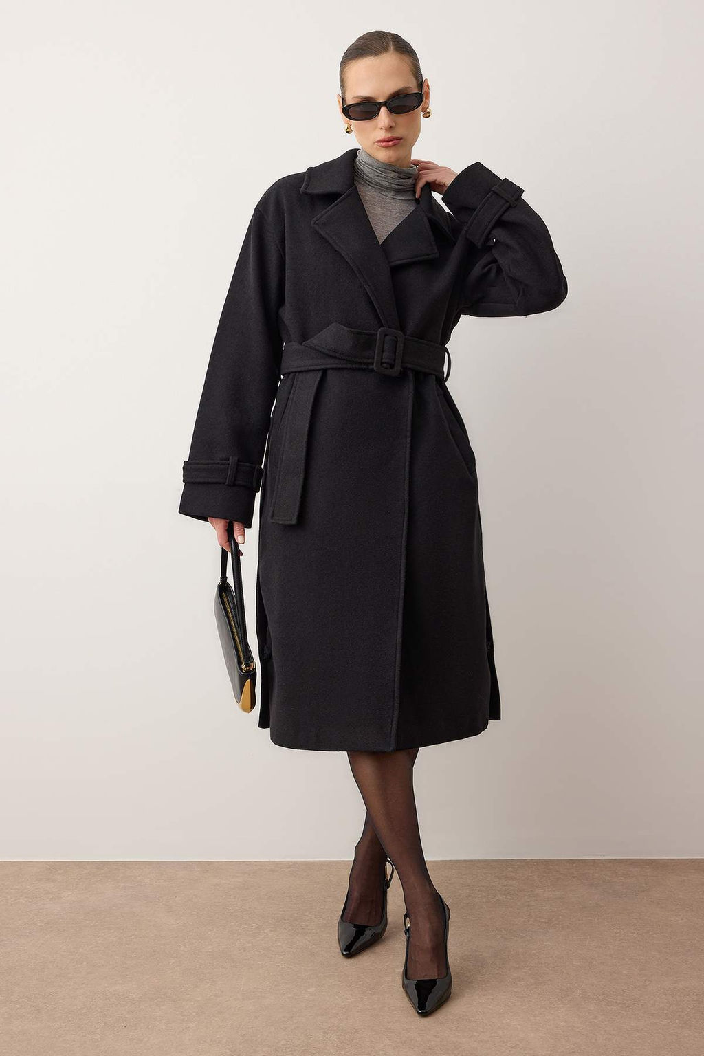 Trendyolmilla Koyu Kahverengi Oversize Genis Kesim Kemerli Uzun Yunlu Kase Kaban TWOAW22KB0015  фото 41