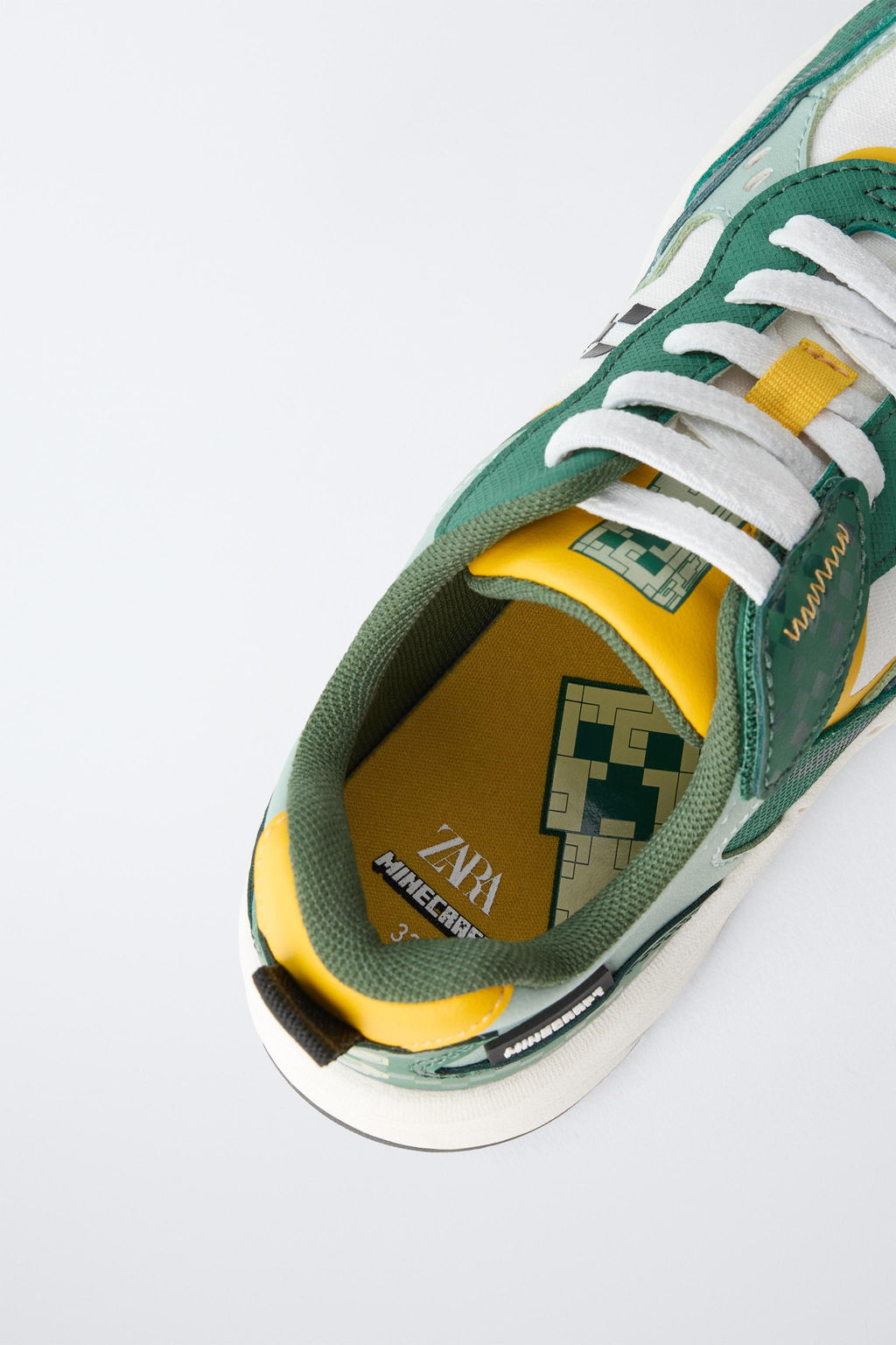 MINECRAFT MOJANG AB. TRAINERS - Zara фото 8
