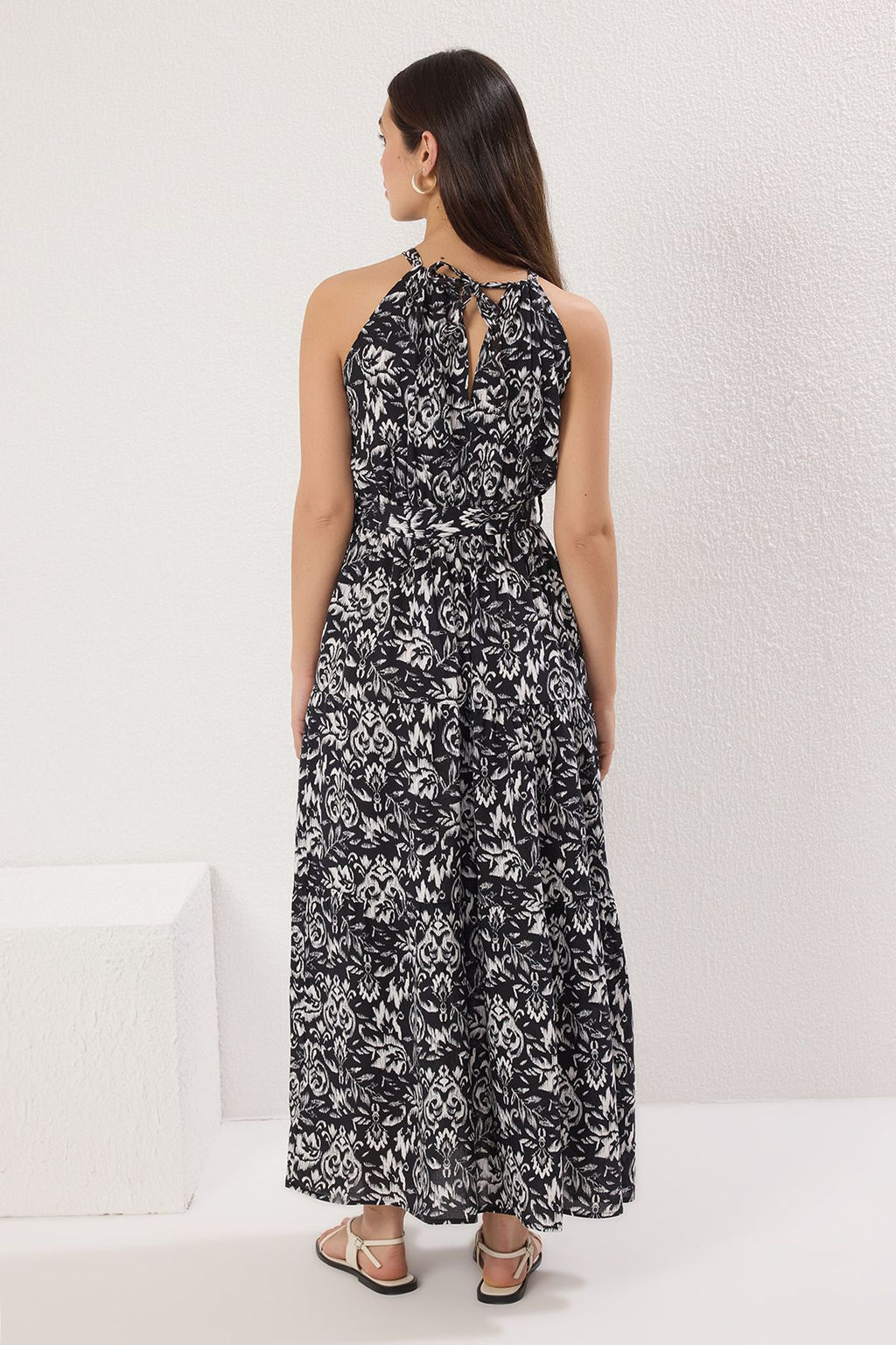 Cok Renkli Kusakl? Boyundan Baglamal? Halter Yaka Boho Maxi Dokuma Elbise TWOSS24EL00872