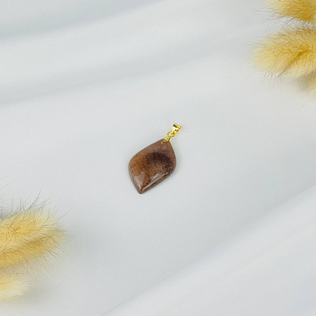 Кулон из Лунного камня