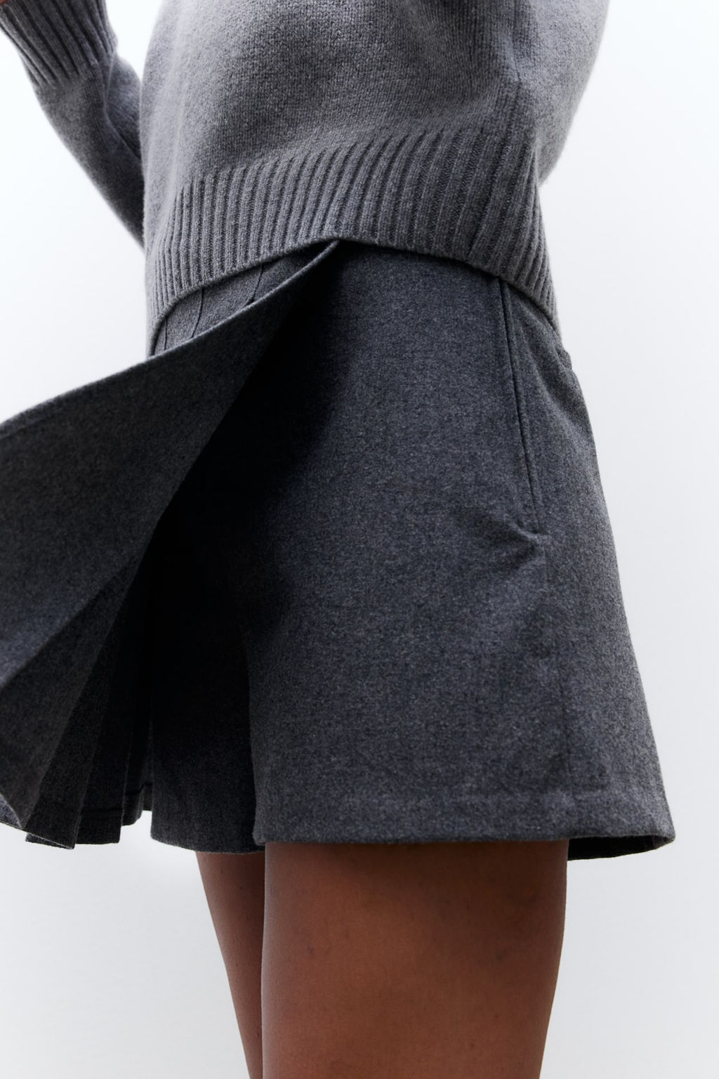 Falda pantalon tableada en mezcla de lana - H&m фото 3