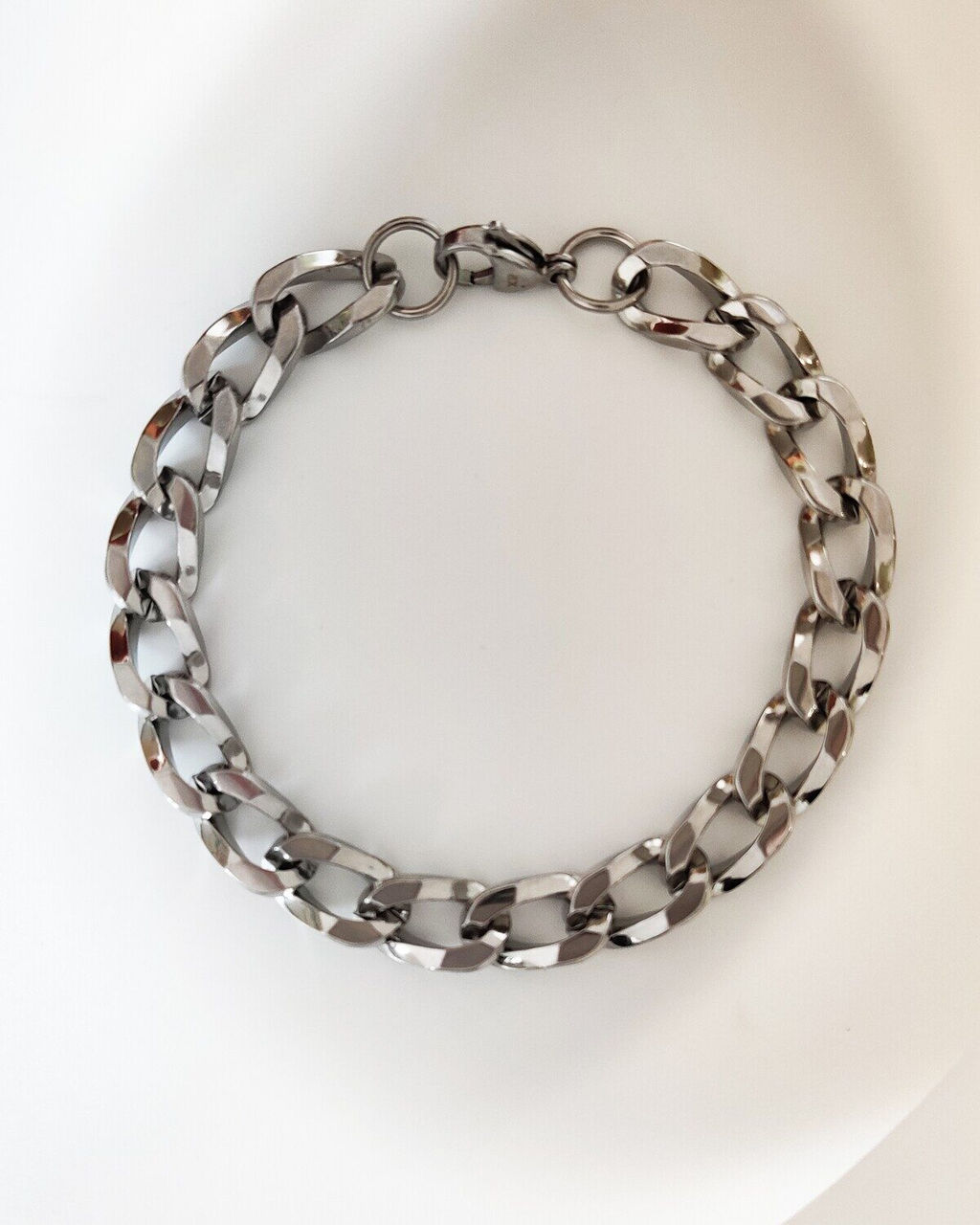 Браслет из стали