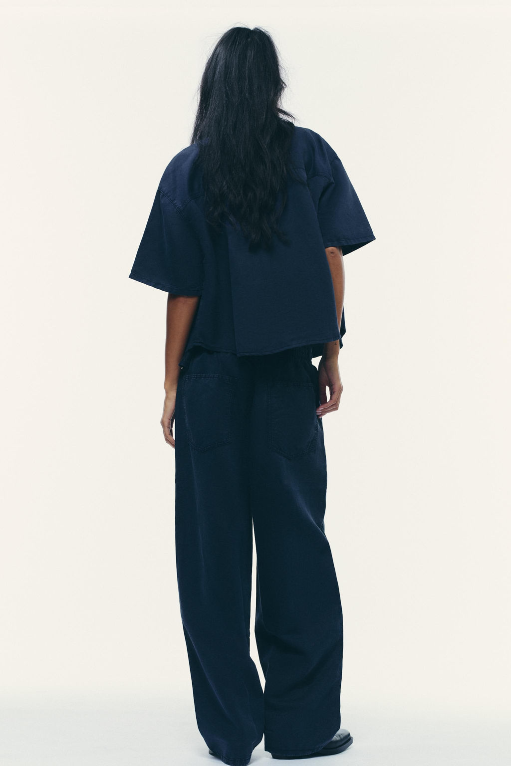 JOGGER TROUSERS WITH SEAMS - Zara фото 4