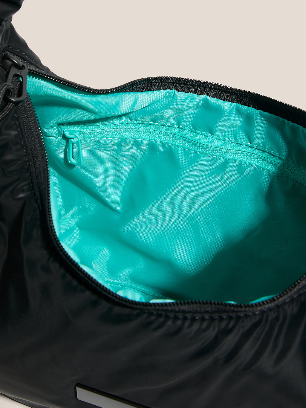 Женская сумка с ручками PUMA PUMA.BL XTRME Hobo Bag Артикул 4558140, черный