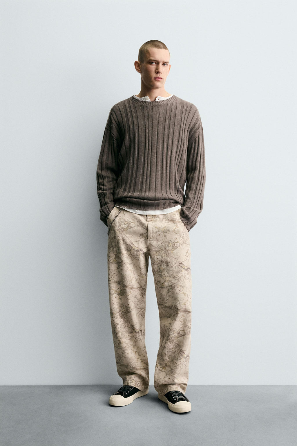 ABSTRACT PRINT CARPENTER TROUSERS