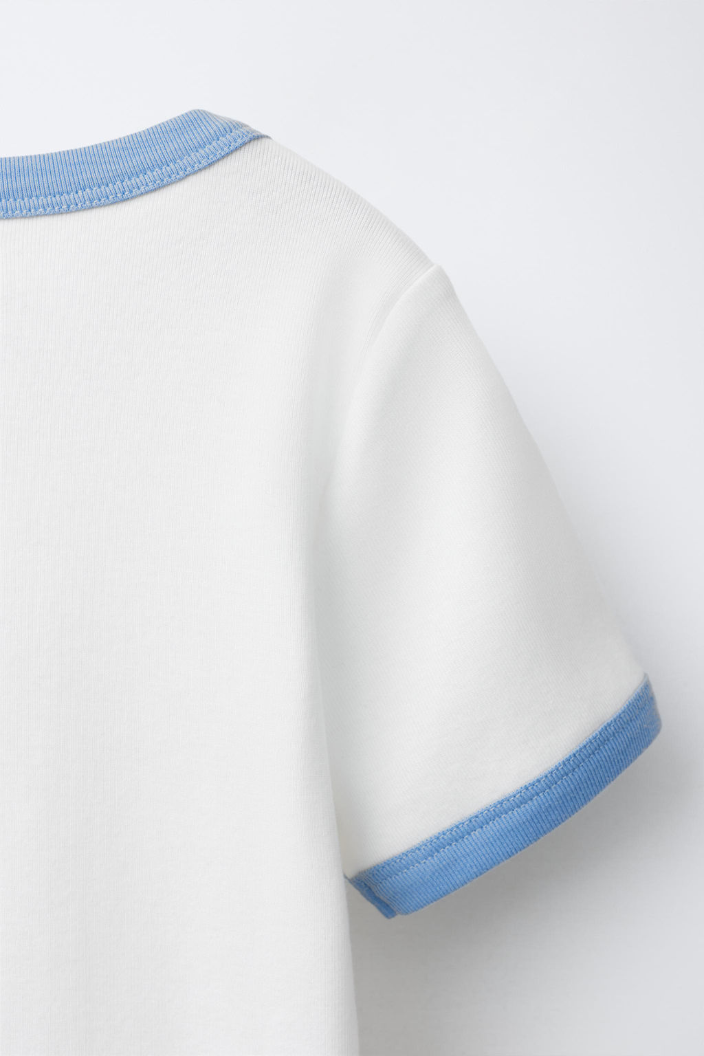 CAMISETA RIB CONTRASTE TEXTO / Azul pastel - Zara фото 4