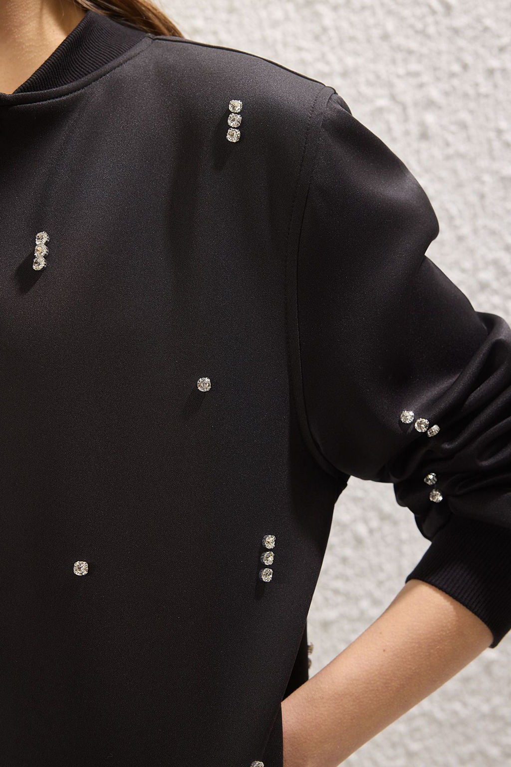 TRENDYOLMILLA Siyah Regular Tas Detayl? Bomber Ceket Mont TWOSS25MO00035 фото 3