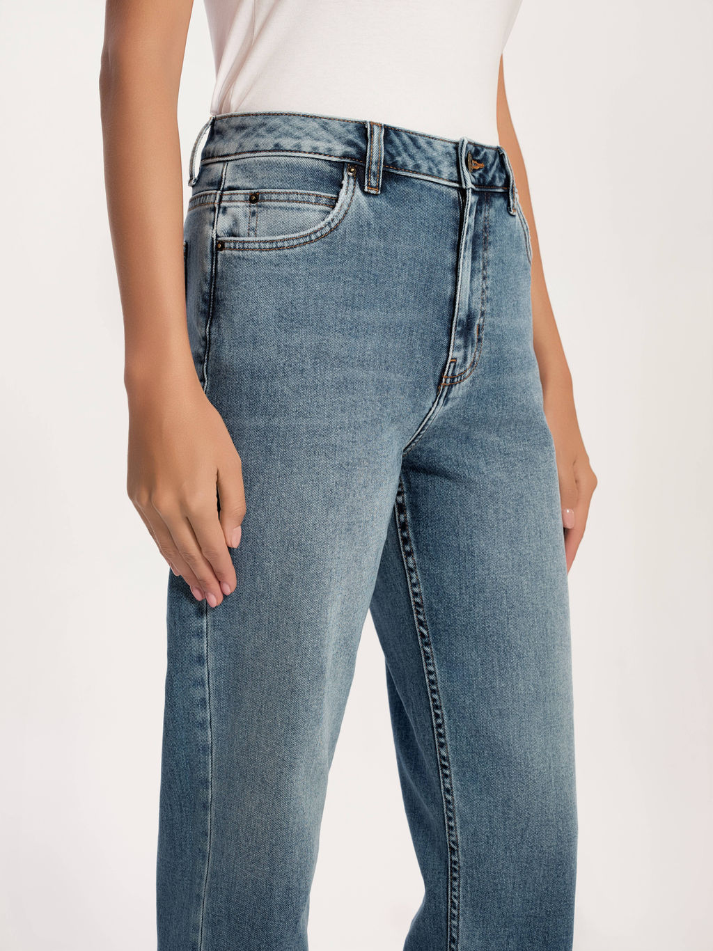 CONTE CON-738 Джинсы straight c разрезами и необработанным краем blue - Conte elegant фото 5