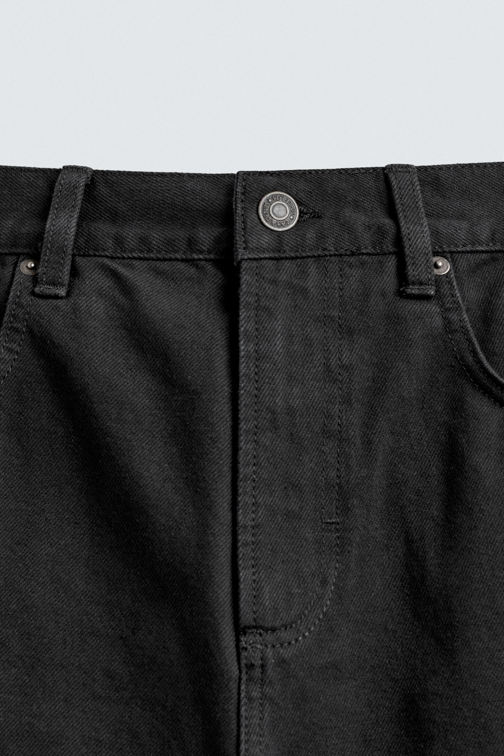 STRAIGHT ANKLE FIT JEANS