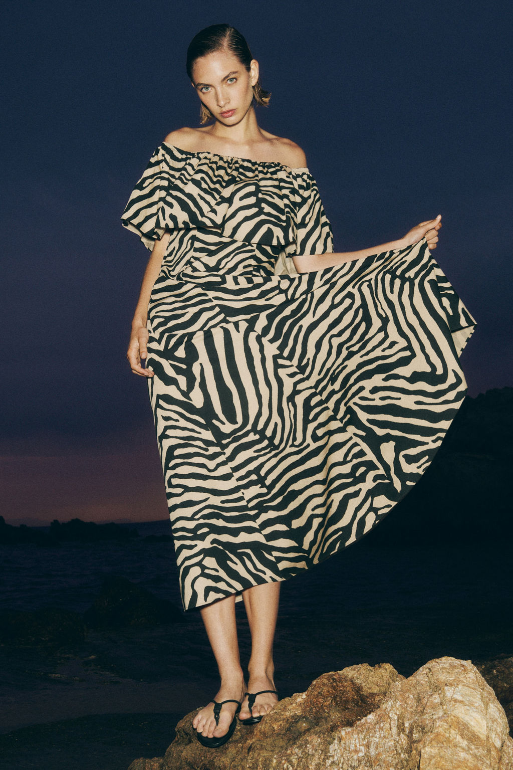 Vestido off-the-shoulder con volante - H&m фото 3
