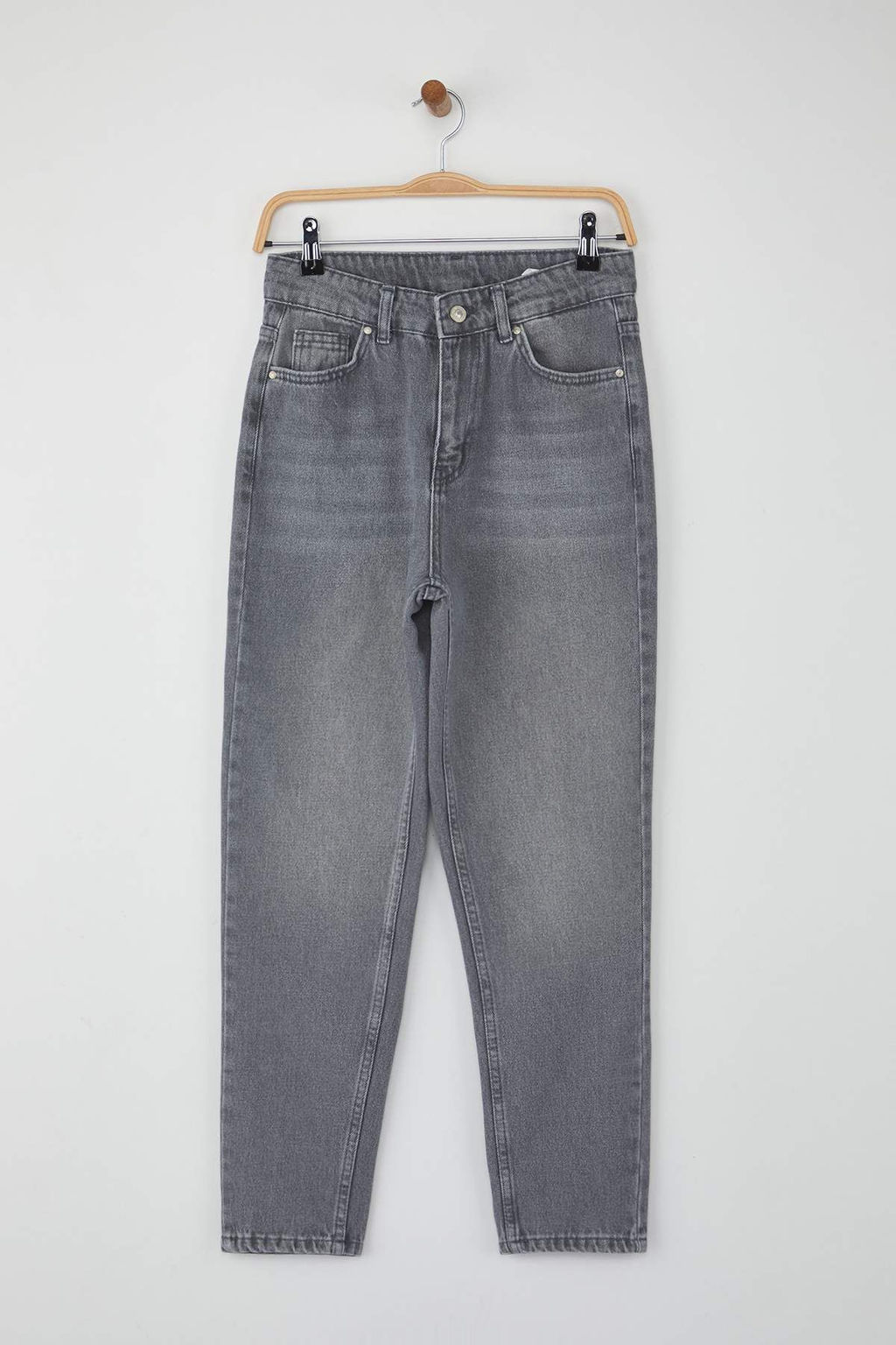 Gri Yuksek Bel Mom Jeans TWOAW26JE00059 - Trendyolmilla фото 5