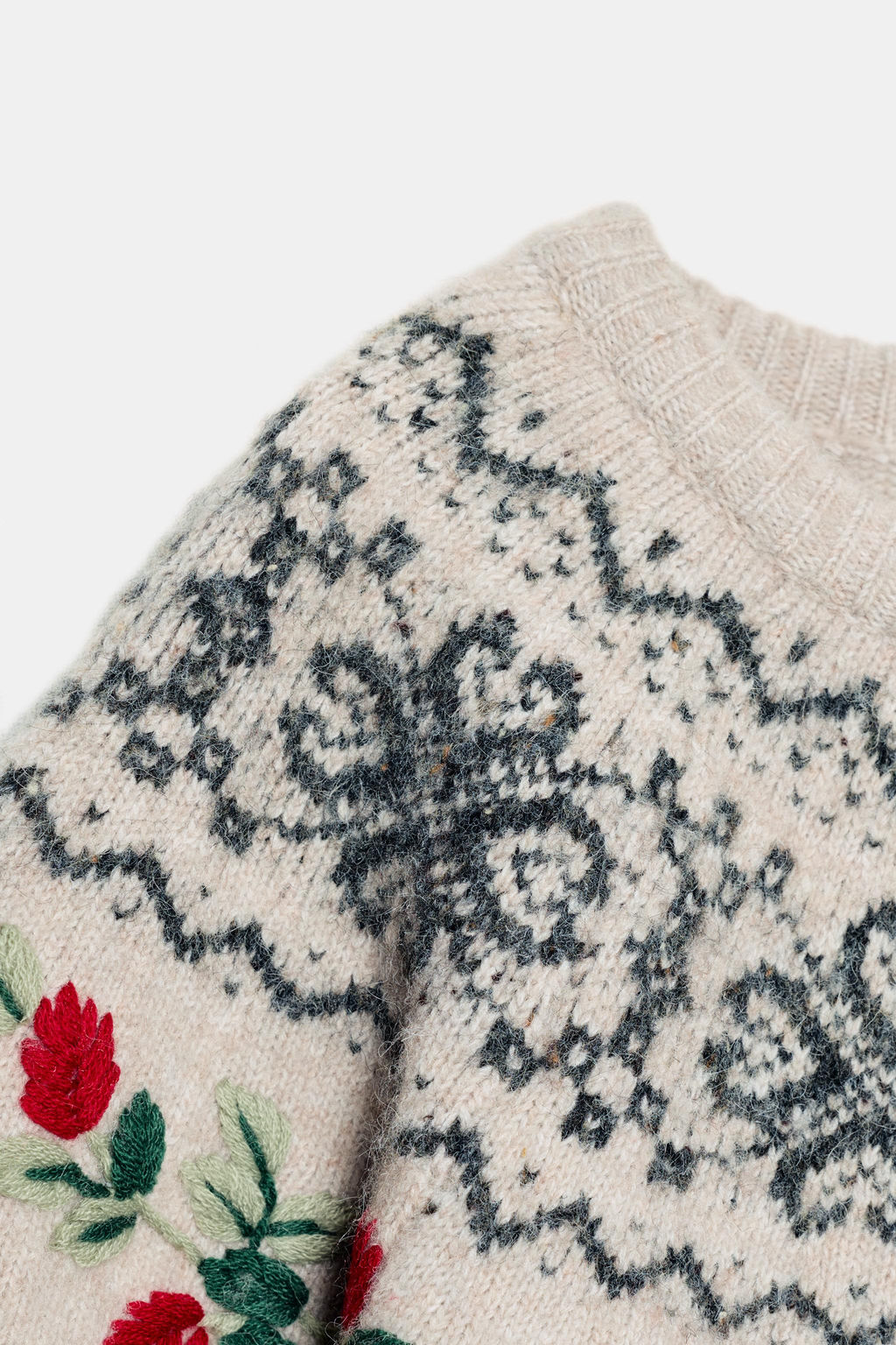 SHORT SLEEVE JACQUARD EMBROIDERED JUMPER - Zara фото 8