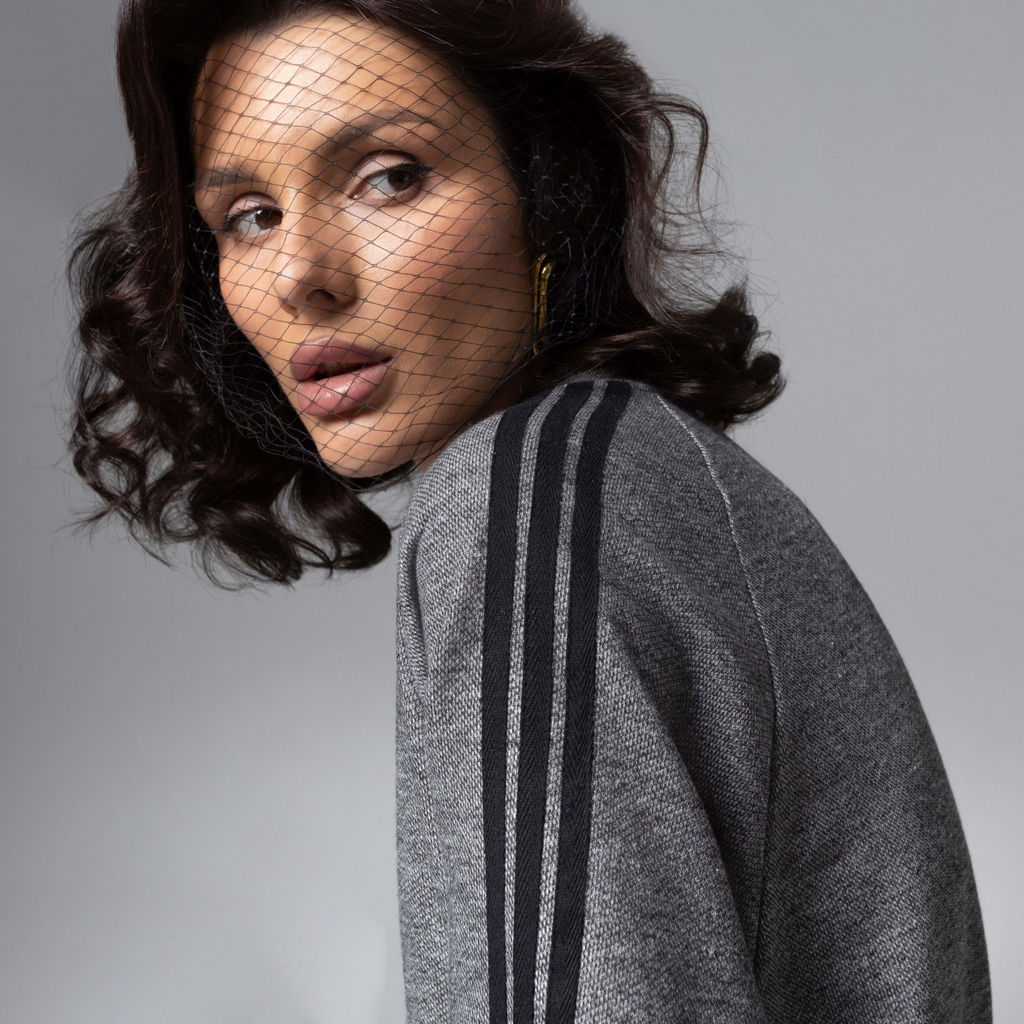 Свитшот с лампасами, Смелость быть собой - Charutti фото 9