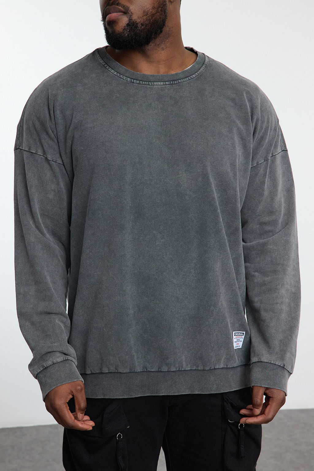 Haki %100 Pamuk Buyuk Beden Oversize/Genis Kesim Eskitme/Soluk Efektli Sweatshirt TMNAW24AO00031 - Trendyolmilla фото 4