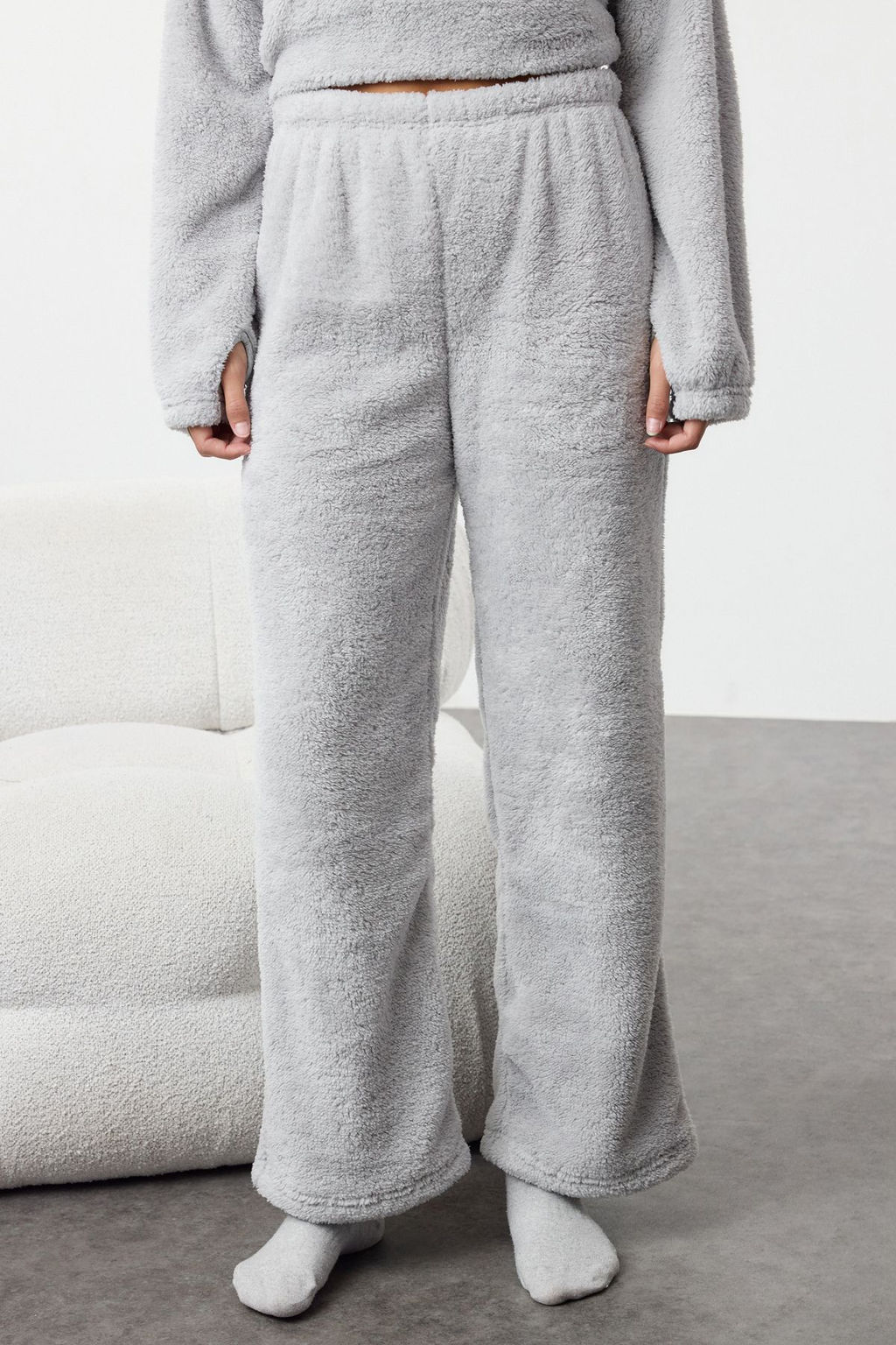 Gri Kapusonlu ve Nak?sl? Wellsoft K?sl?k Orme Pijama Tak?m? THMAW25PT00143