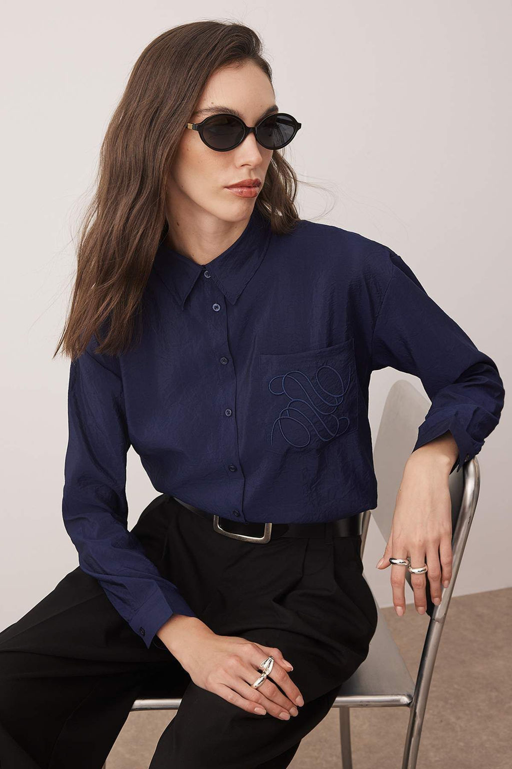 Lacivert Dokulu Nak?s Detayl? Gomlek TWOAW26GO00053 - Trendyolmilla фото 5