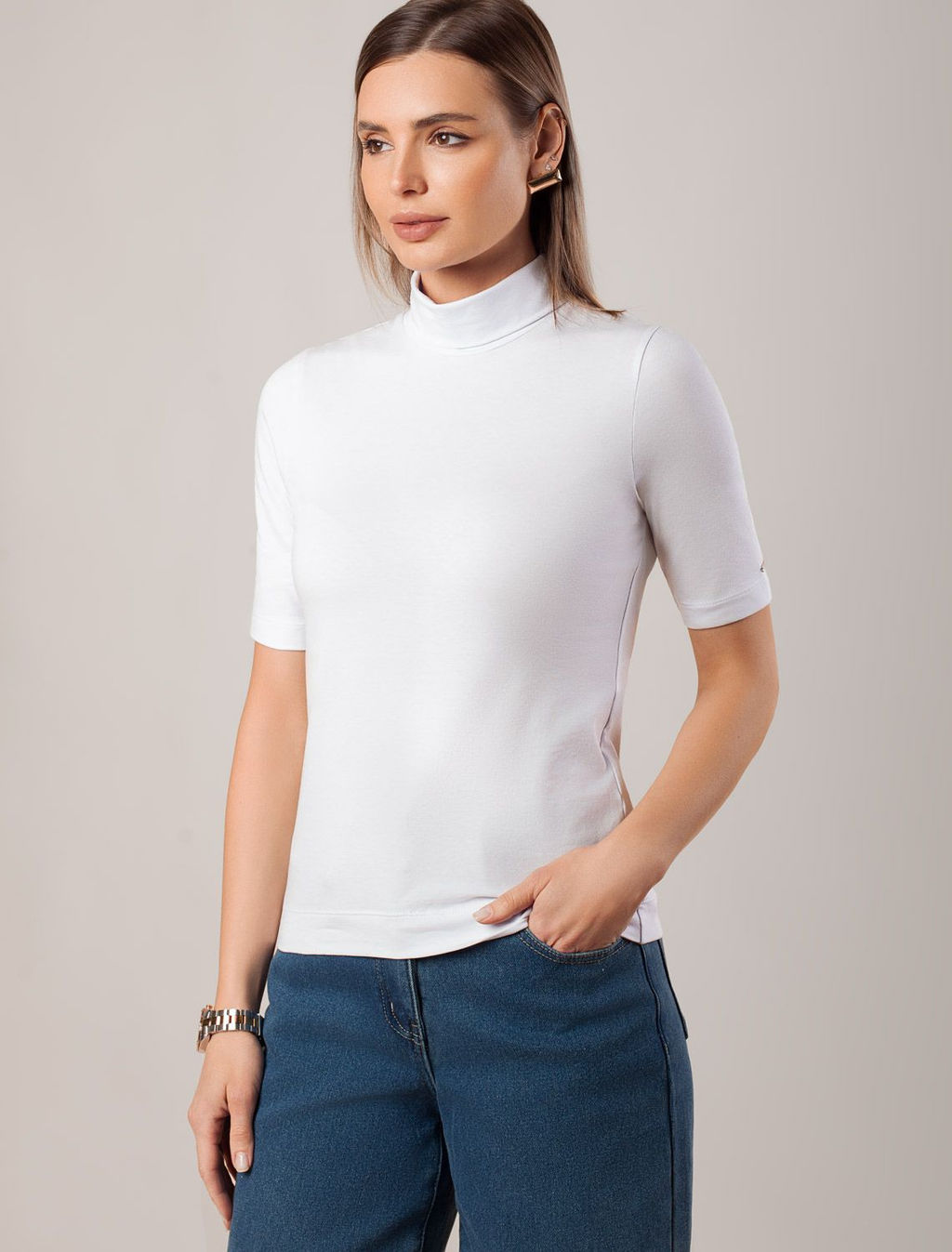 D49.114 Футболка женская белый