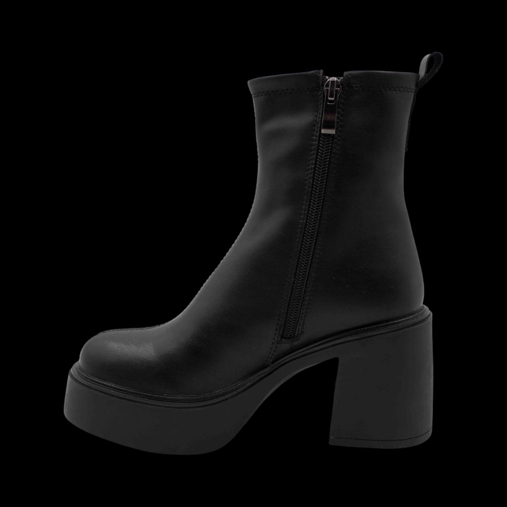 Ботинки из натуральной кожи на меху РМ-094-1 черные