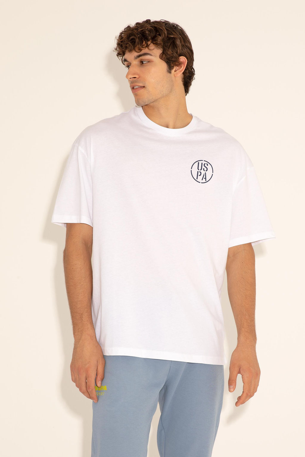 Erkek Oversize Fit Bisiklet Yaka Beyaz Ti__rt