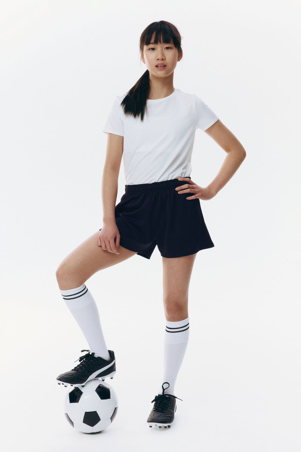 Pantal?n corto de f?tbol con DryMove - H&m фото 6