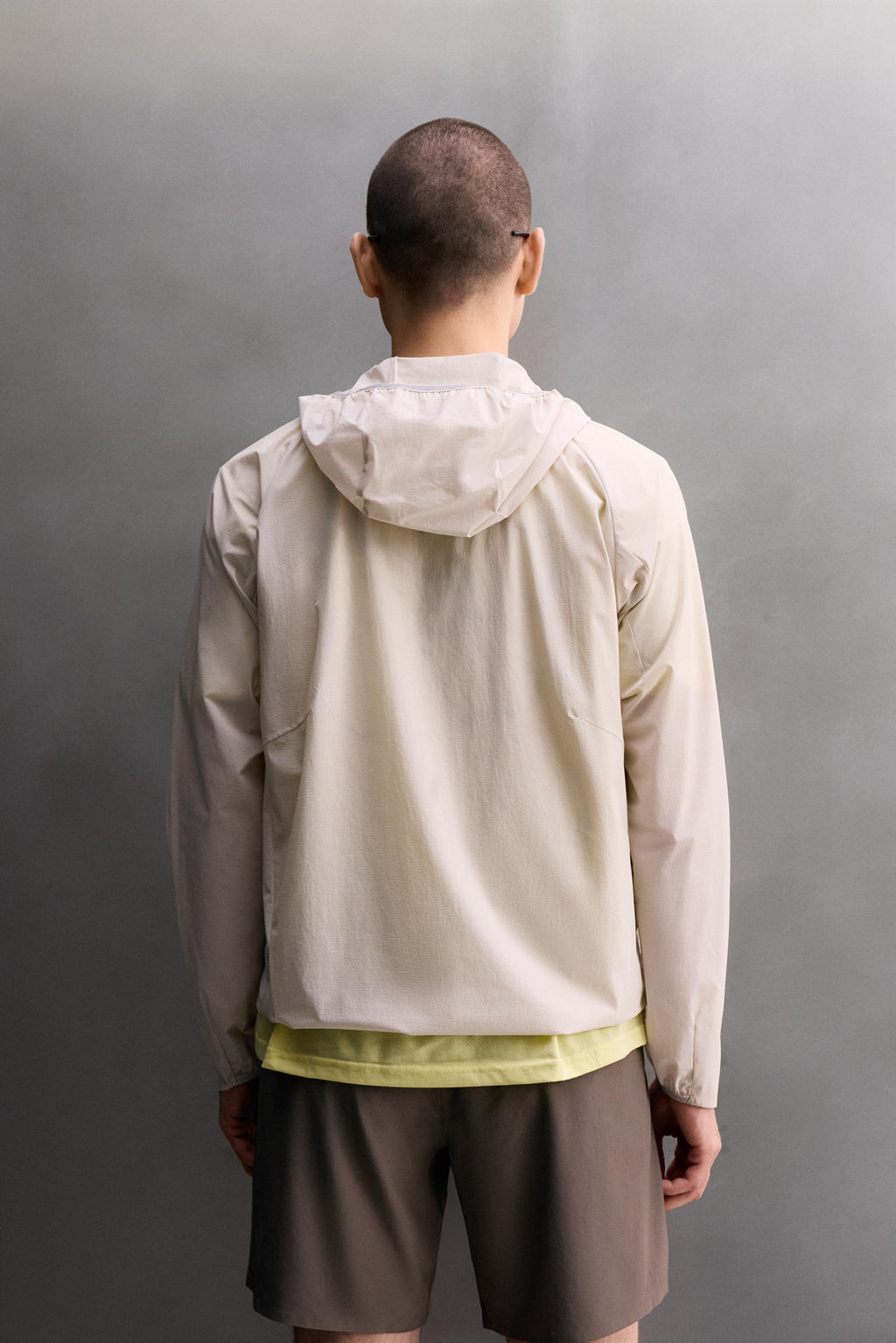 CHAQUETA T?CNICA CORTAVIENTOS / Crudo medio - Zara фото 3