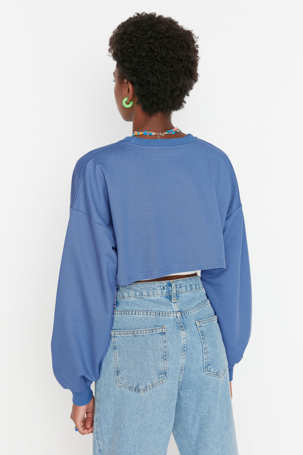 TRENDYOLMILLA Antrasit Asimetrik Super Crop Bisiklet Yaka Ince Orme Sweatshirt TWOAW23SW00531  фото 5