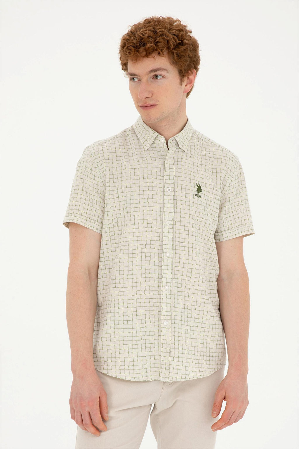 Мужская зеленая рубашка с коротким рукавом Неожиданная скидка в корзине