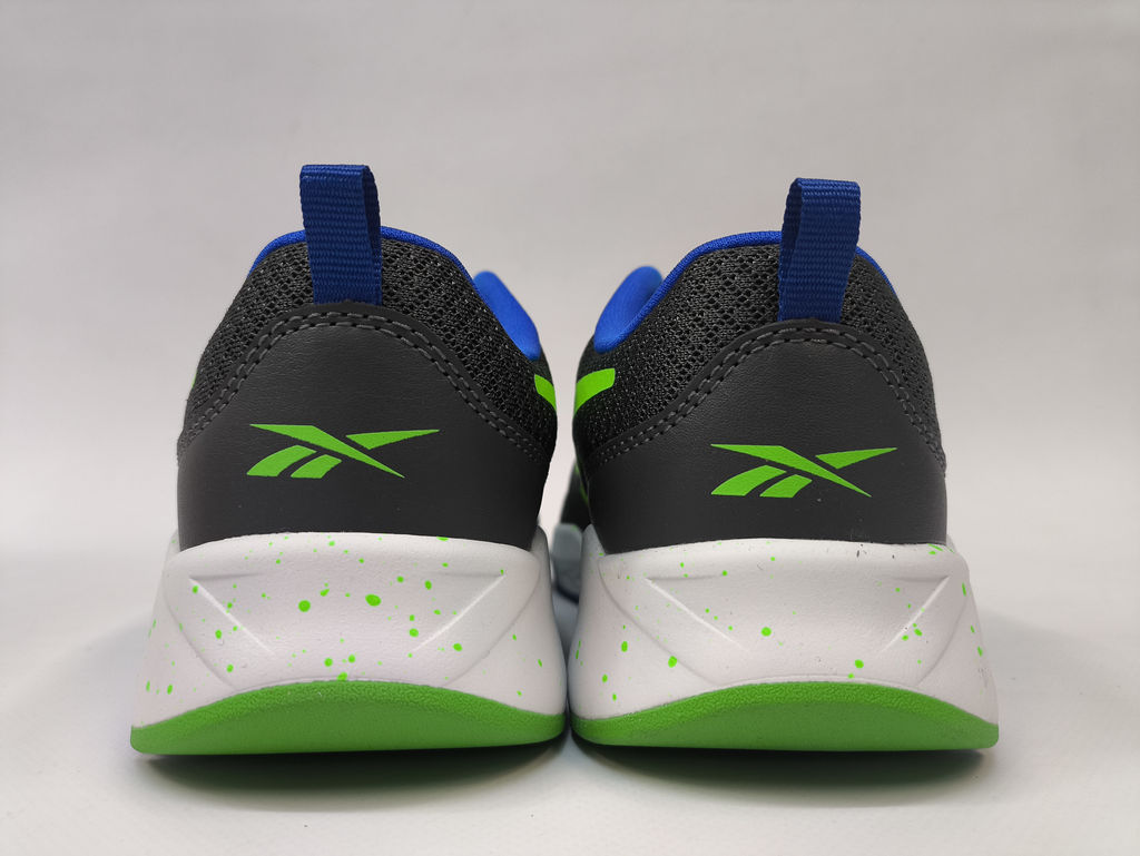 Кроссовки детские