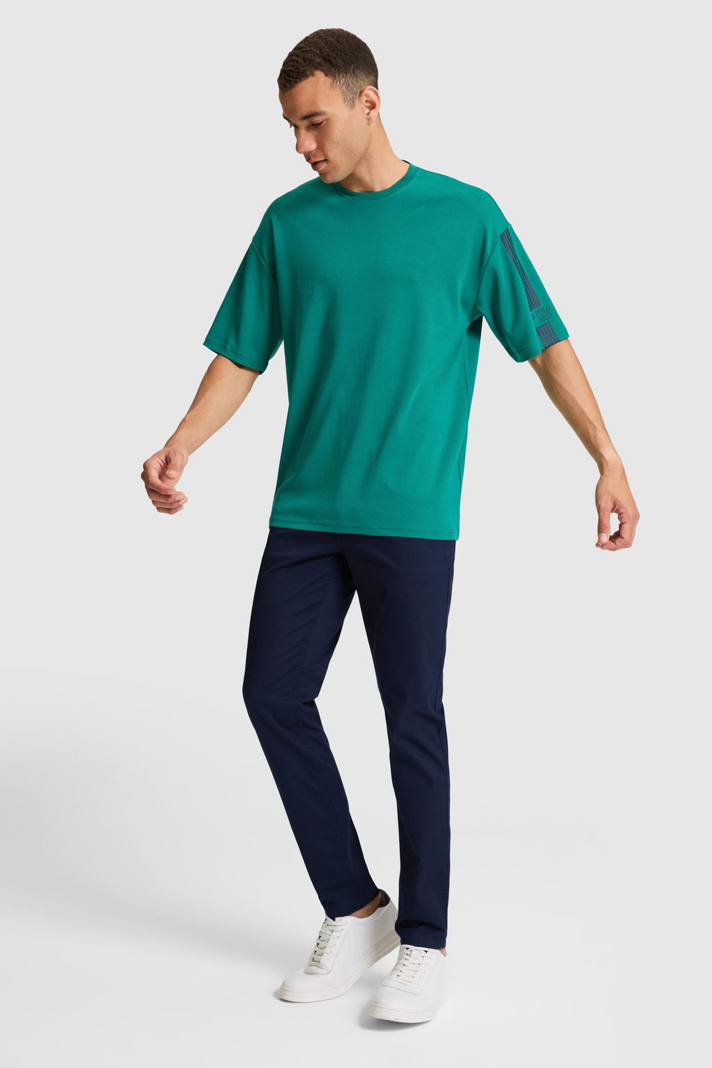 Erkek Koyu Ye_il Comfort Fit Bisiklet Yaka Ti__rt