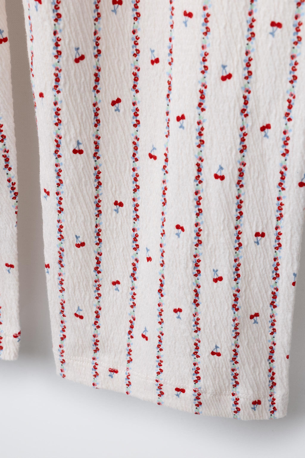 2-6 YEARS/ CHERRY TEXTURE PYJAMAS - Zara фото 8