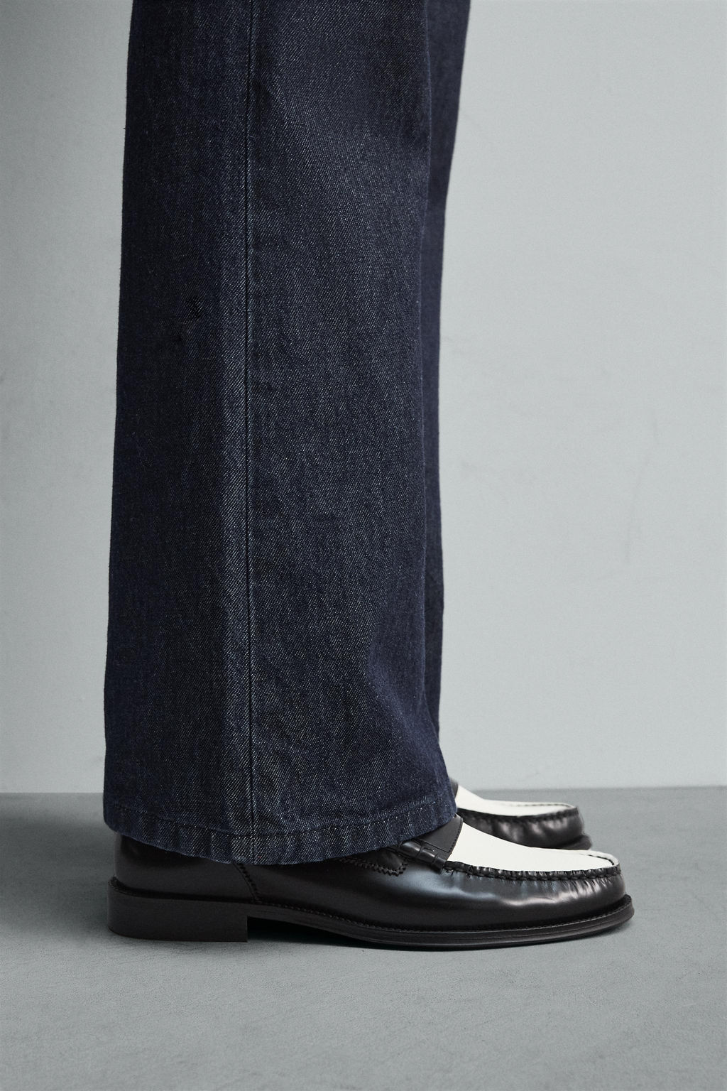 LEATHER PENNY LOAFERS HARRY LAMBERT FOR ZARA X DISNEY  фото 2
