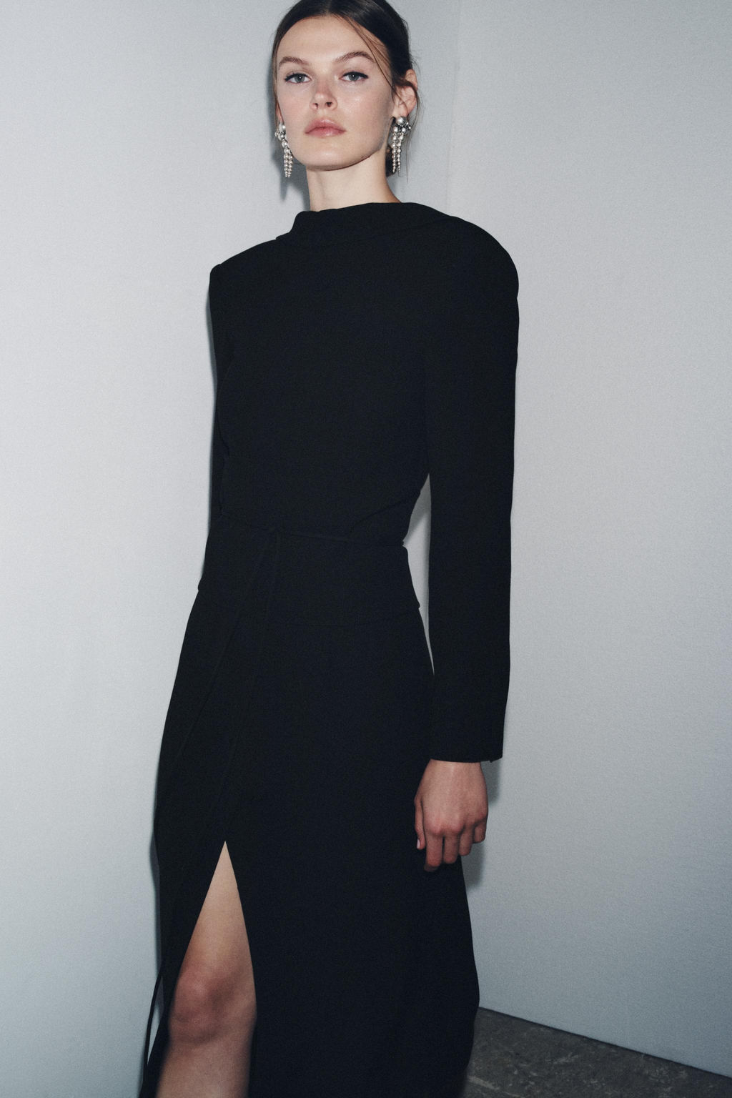 ZW COLLECTION LIMITED EDITION SASH COAT DRESS - Zara фото 2