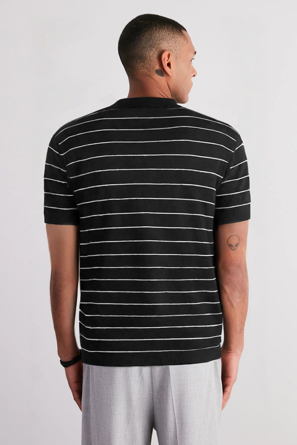 TRENDYOL MAN Siyah Regular Polo Yaka Dokulu Polo Yaka T-shirt TMNSS25PO00044 - Trendyolmilla фото 2